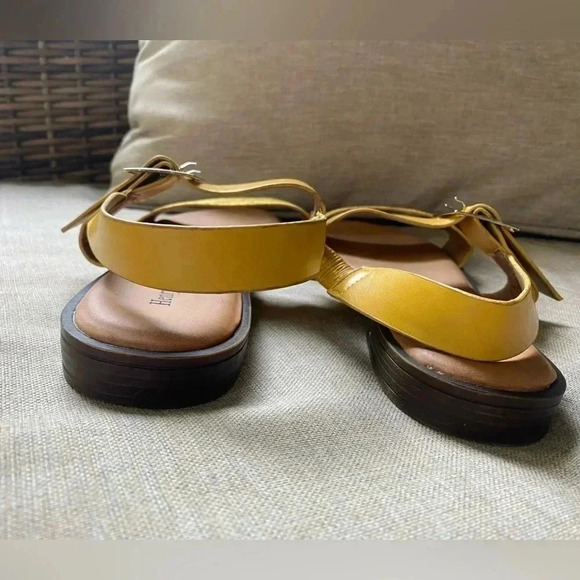 HENRY FERRERA mustard Yellow sandals MINT, women's size 10, sling back boho - Picture 13 of 14